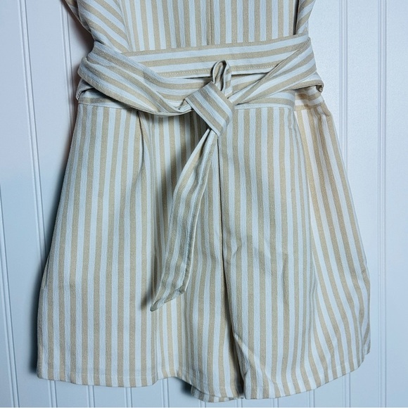 Sugarlips Womens Romper Bow Tie Waist Large Tan White Striped Size Large Casual - Picture 6 of 9